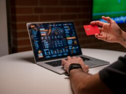 Digital Trading Cards and the Future of Sports Collecting
